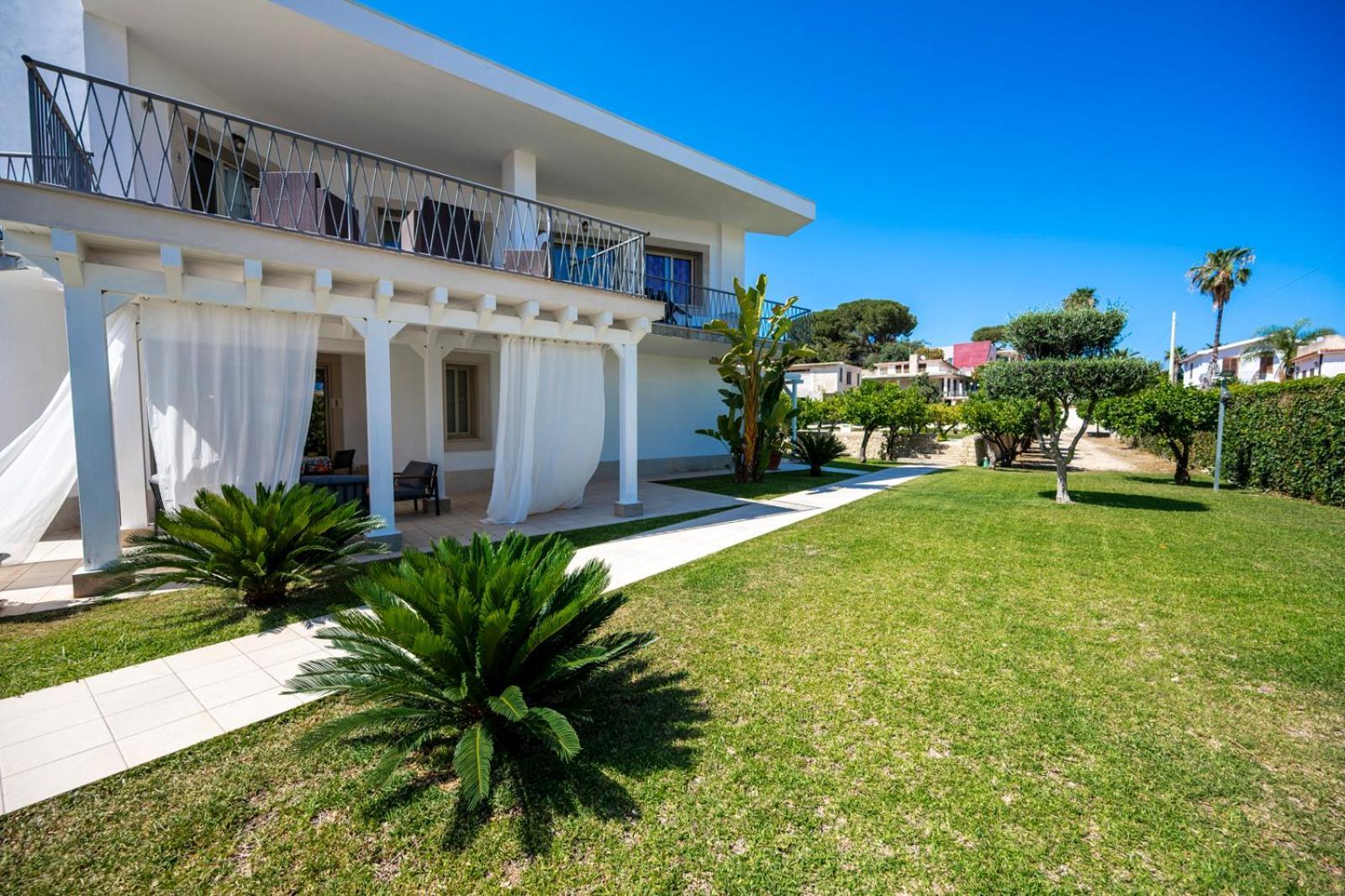 Villa Venera Fontane Bianche Charme Apartments מראה חיצוני תמונה
