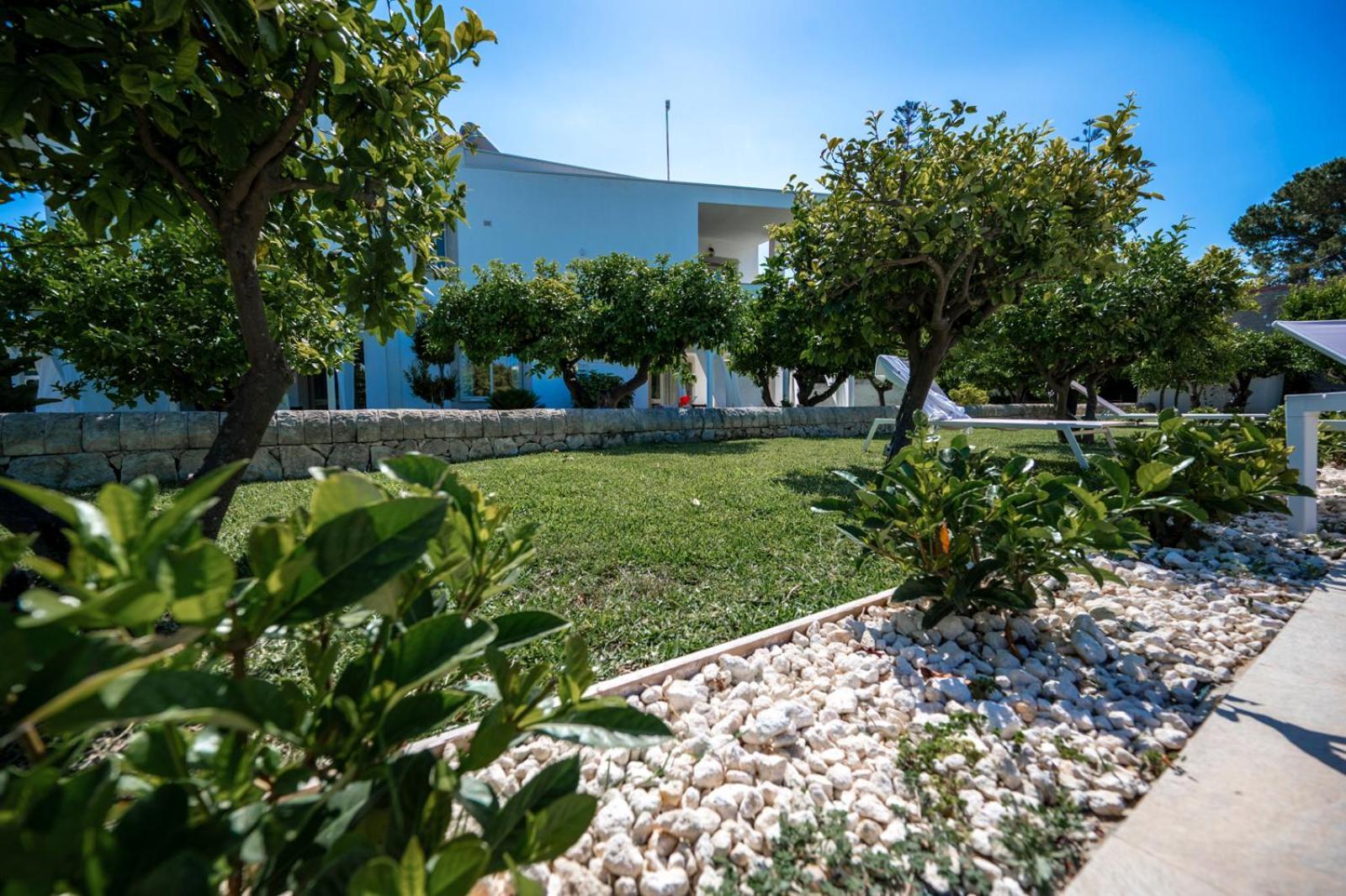 Villa Venera Fontane Bianche Charme Apartments מראה חיצוני תמונה
